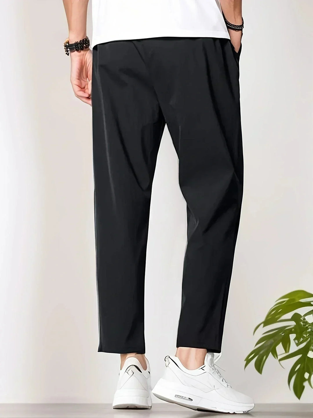 Tapered Trousers – Elastic Waist